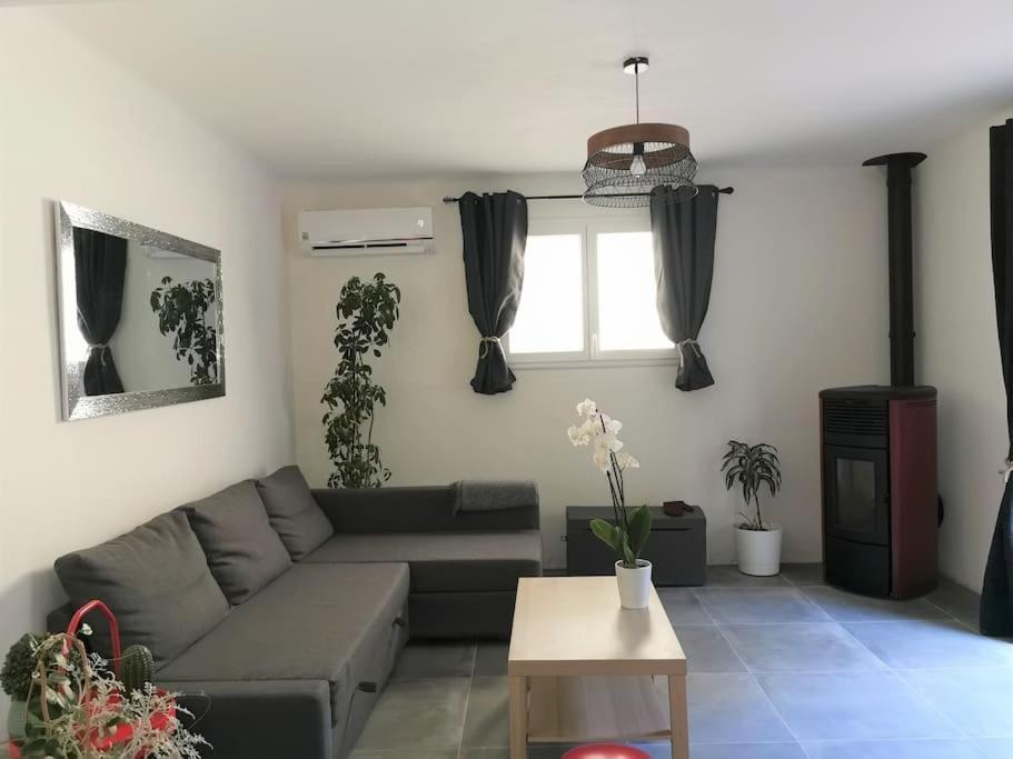 Petit Cocon Apartment Courthezon Exterior photo