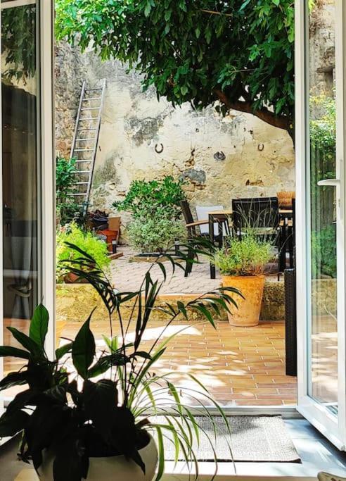 Petit Cocon Apartment Courthezon Exterior photo